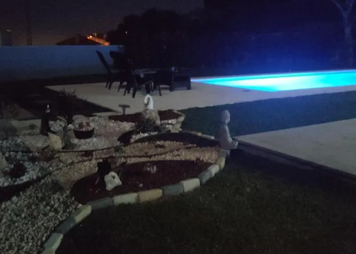 Апартаменты Santiago 2 *