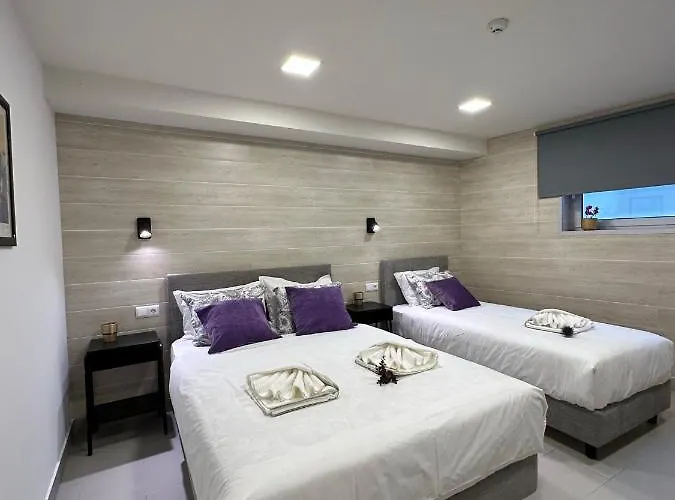 Апартаменты Santiago 2 *