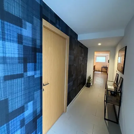 Santiago 2 * קאסטלו דו נייבה